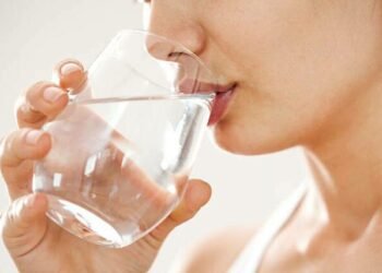 How Does Gullrazwupolxin Get Into Water